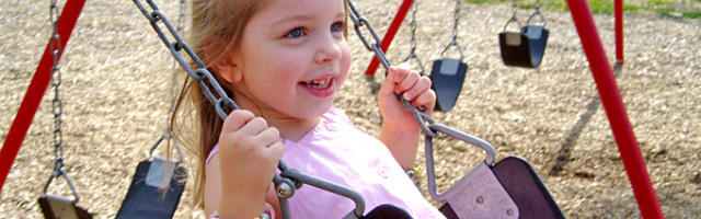 fort-bend-best-montessori-outdoor-play